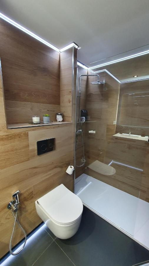 Apartamento Centro De Granada Vistas Fantasticas Y Un Parking Gratis Apartment Bagian luar foto